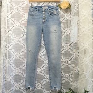 Abercrombie and Fitch Women’s The Super Skinny Ankle High Rise Size 25